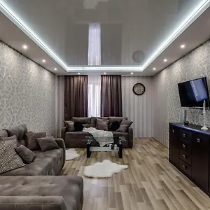 https://viktoria-garden-apartment.hotelslviv.net